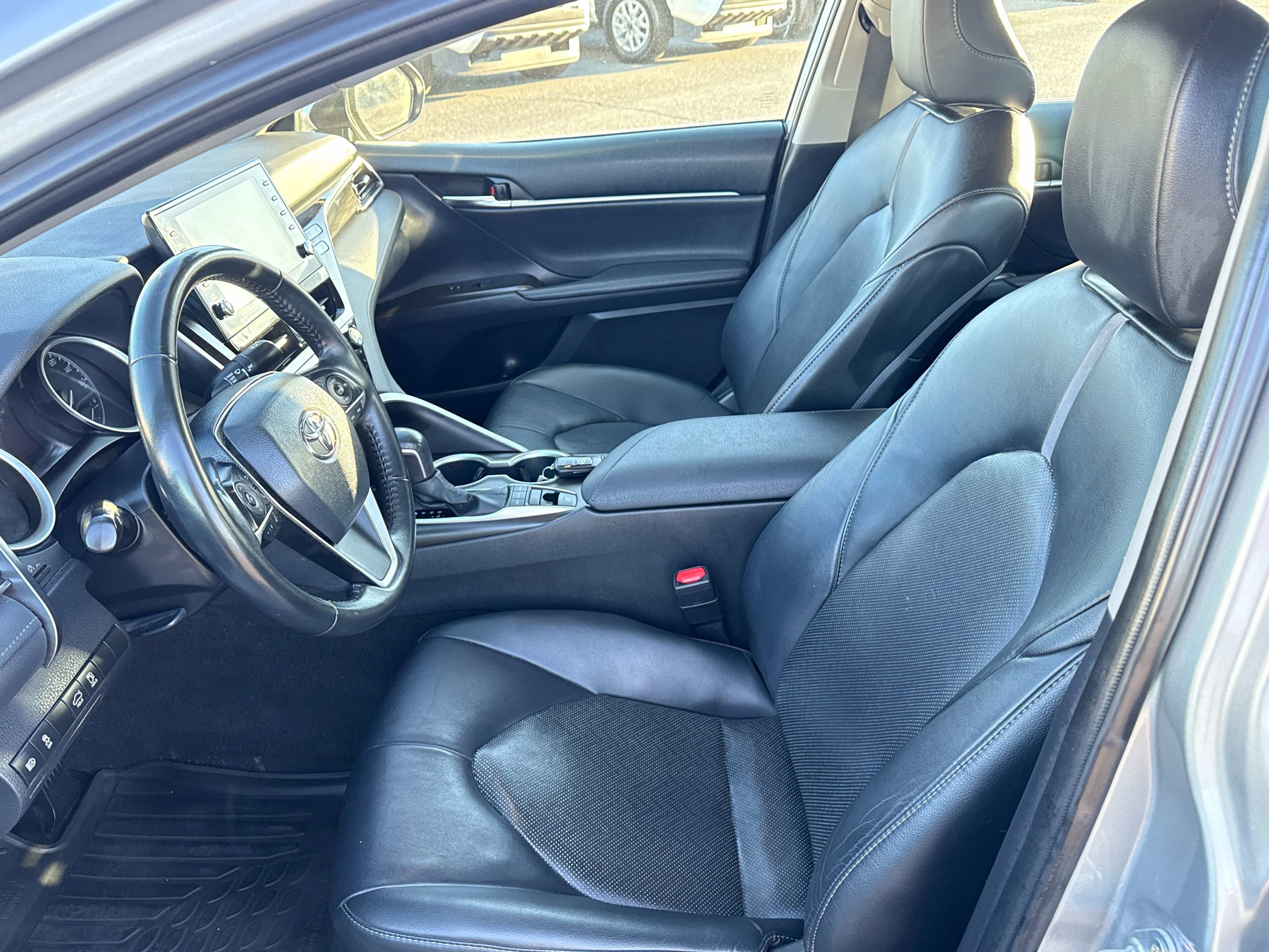 2023 Toyota CAMRY XLE