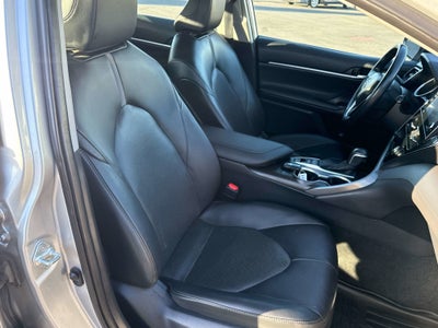 2023 Toyota CAMRY XLE