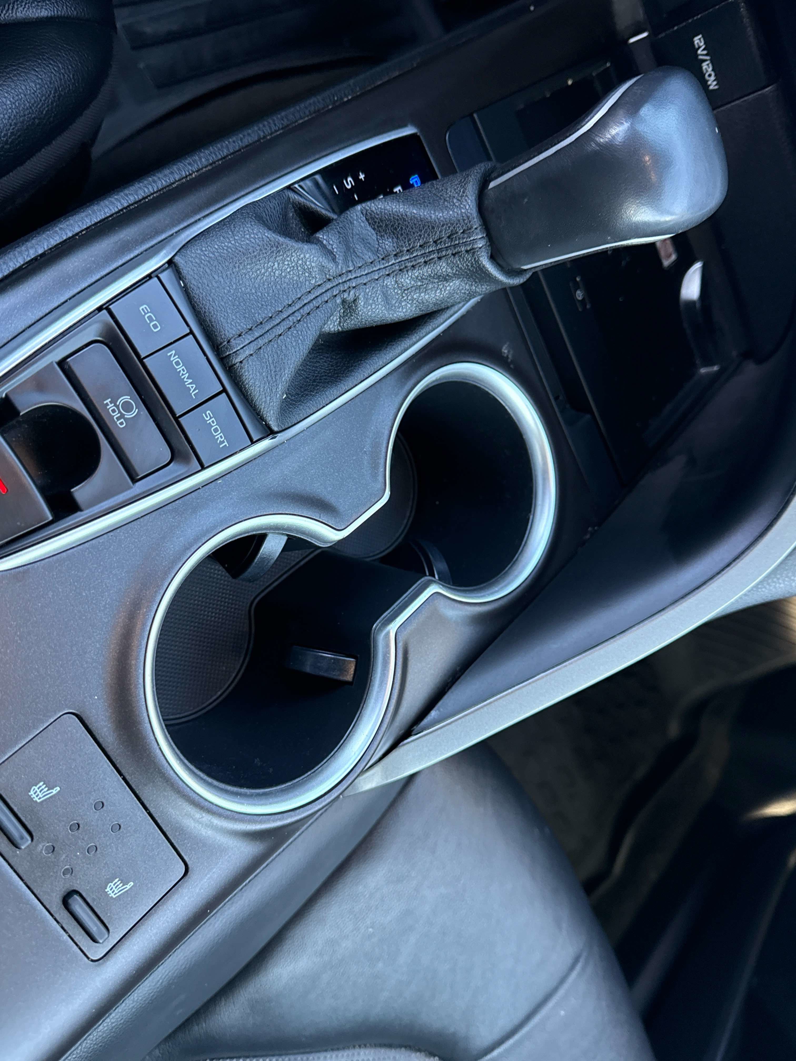 2023 Toyota CAMRY XLE