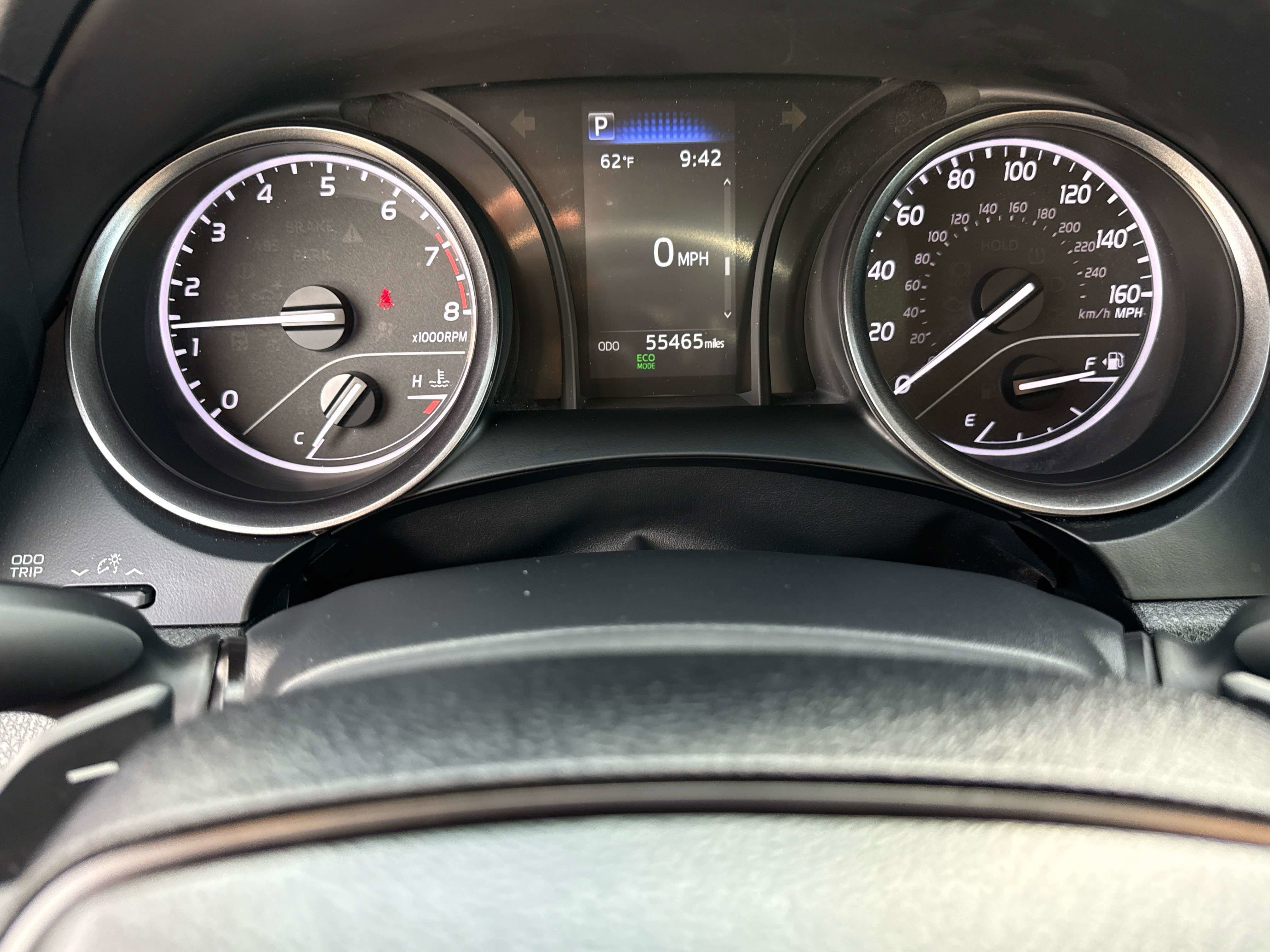 2024 Toyota CAMRY SE