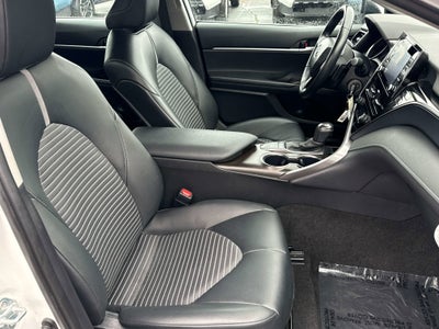 2024 Toyota CAMRY SE