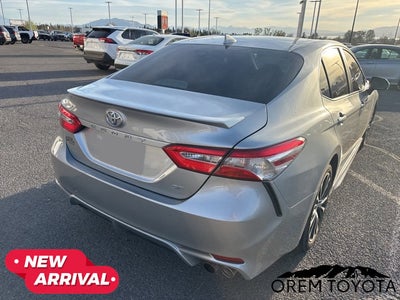 2020 Toyota CAMRY SE