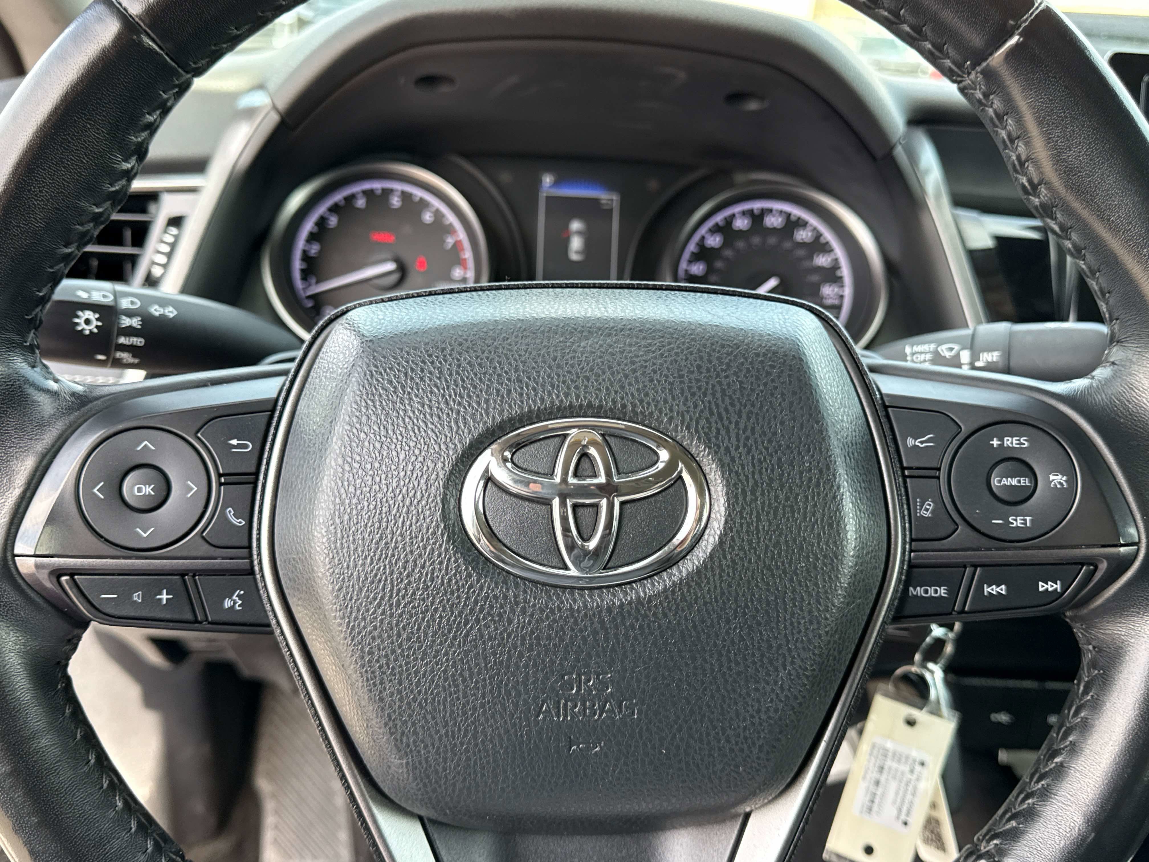 2024 Toyota CAMRY SE