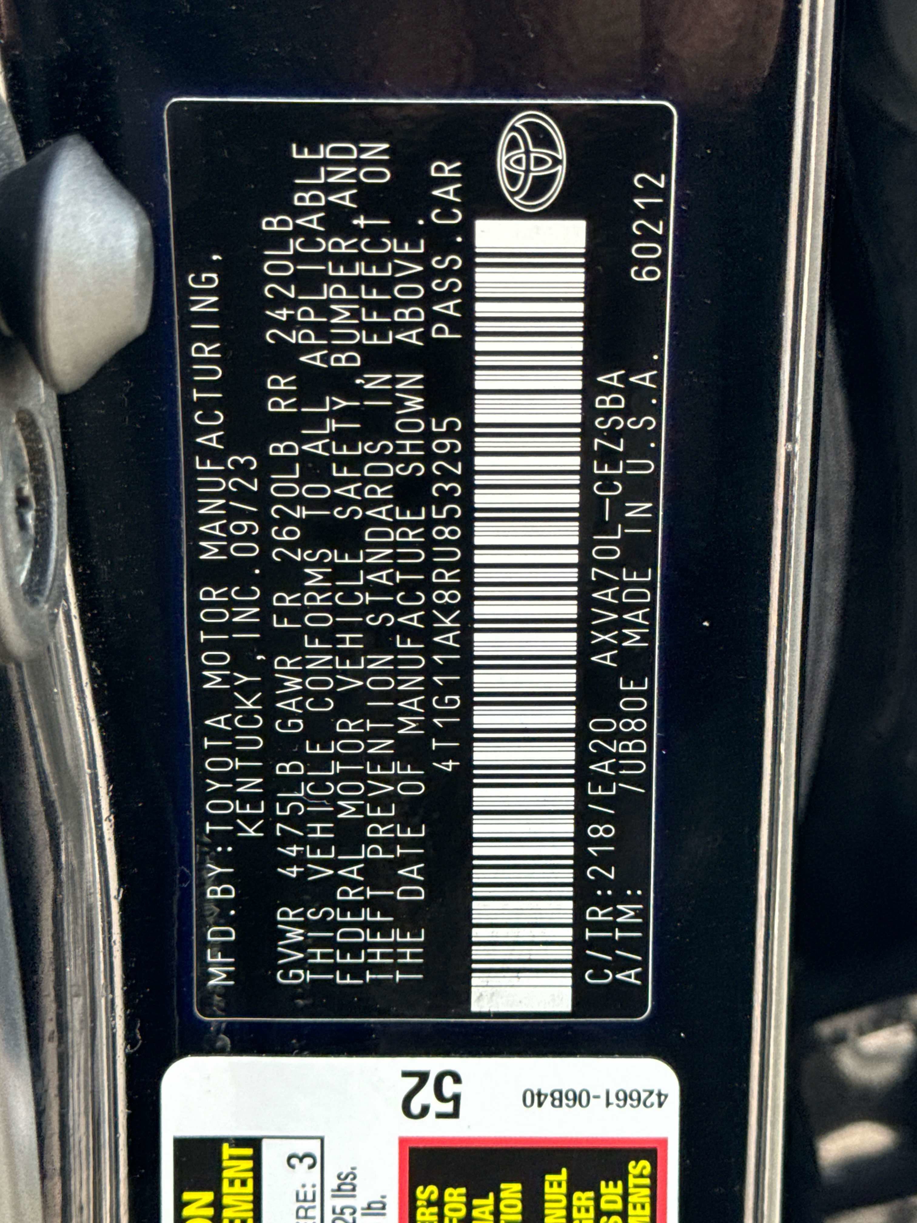 2024 Toyota CAMRY SE