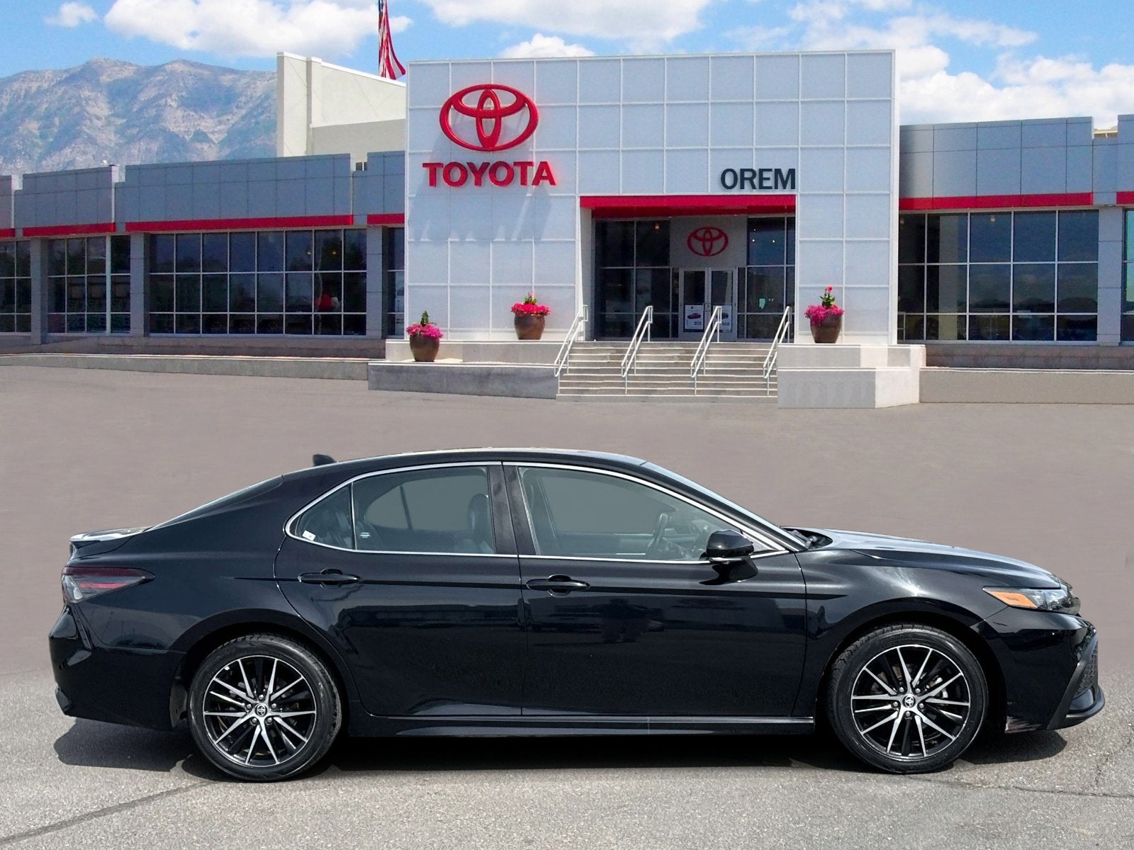 2024 Toyota CAMRY SE