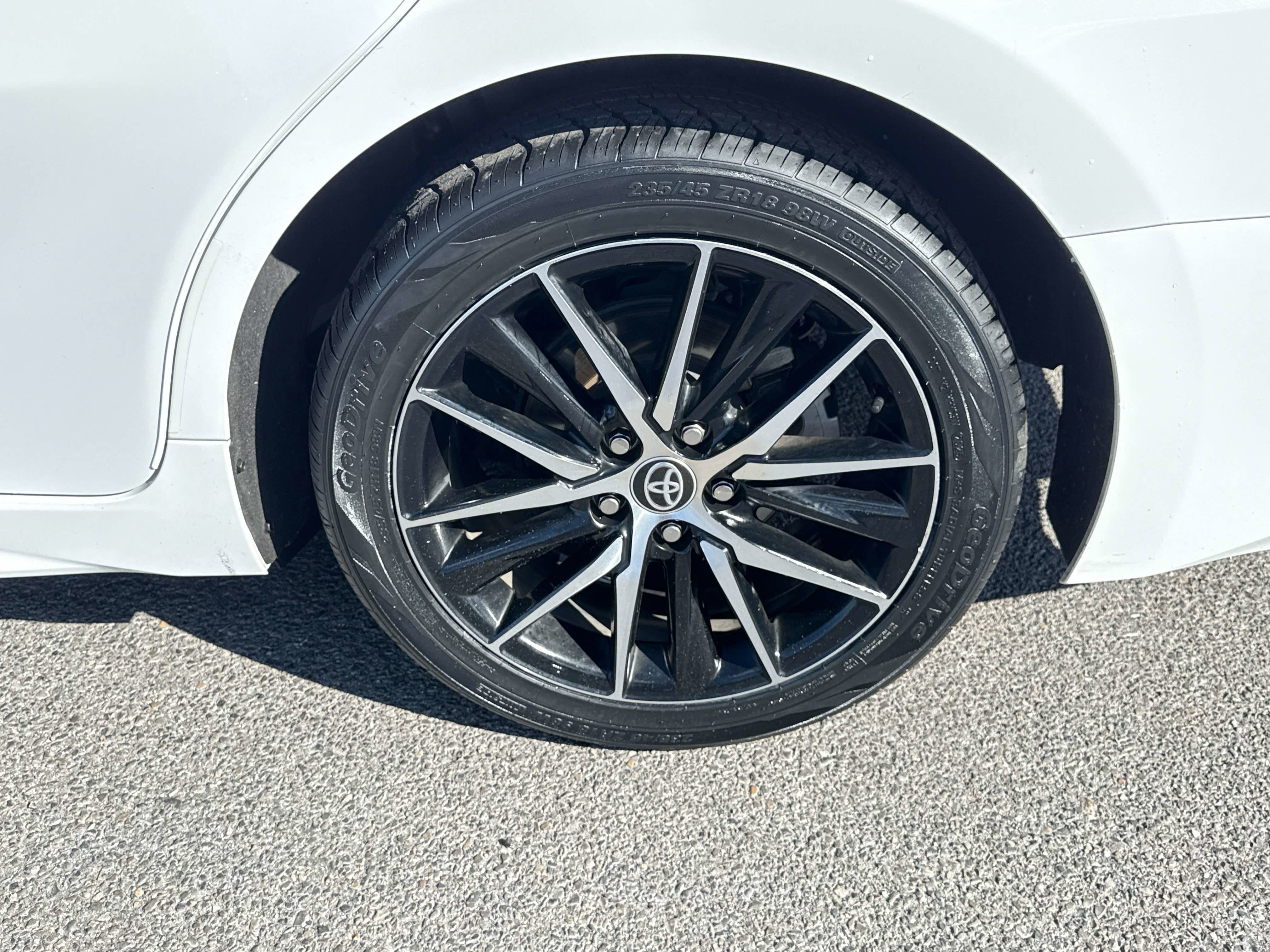 2024 Toyota CAMRY SE