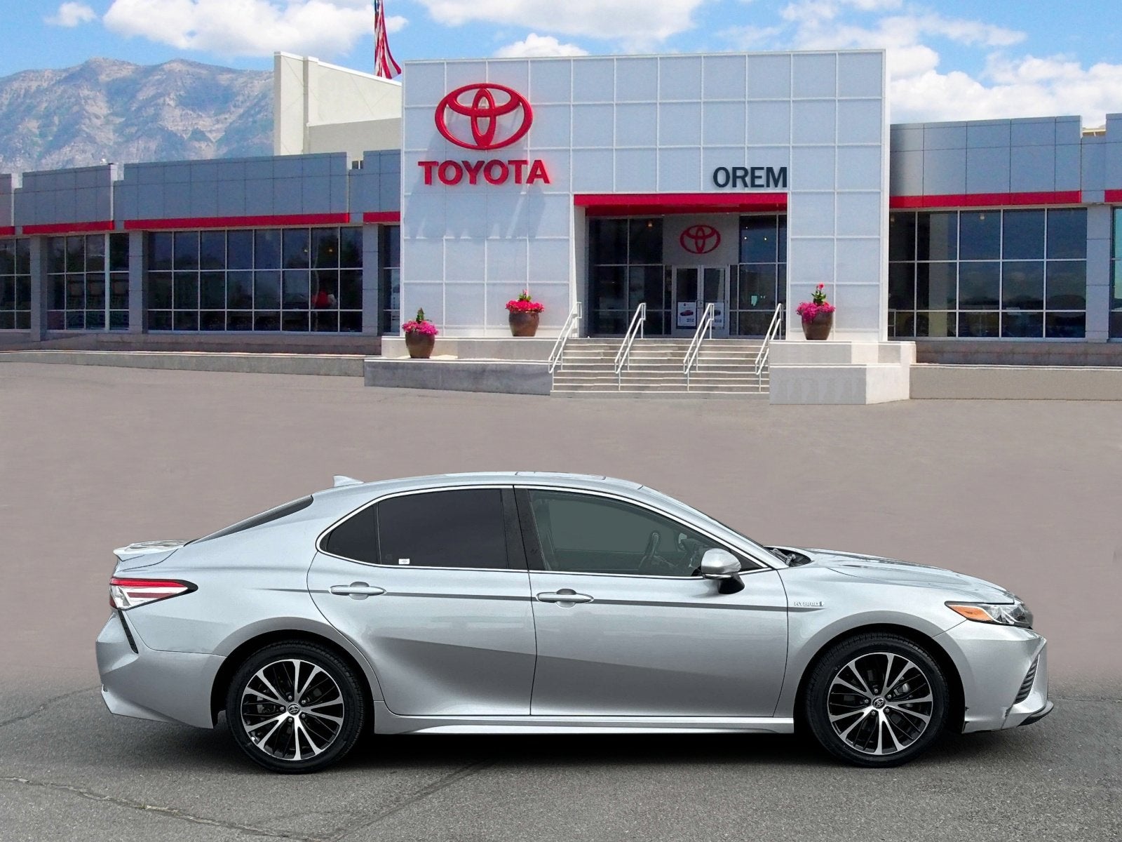2020 Toyota Camry Hybrid Hybrid SE