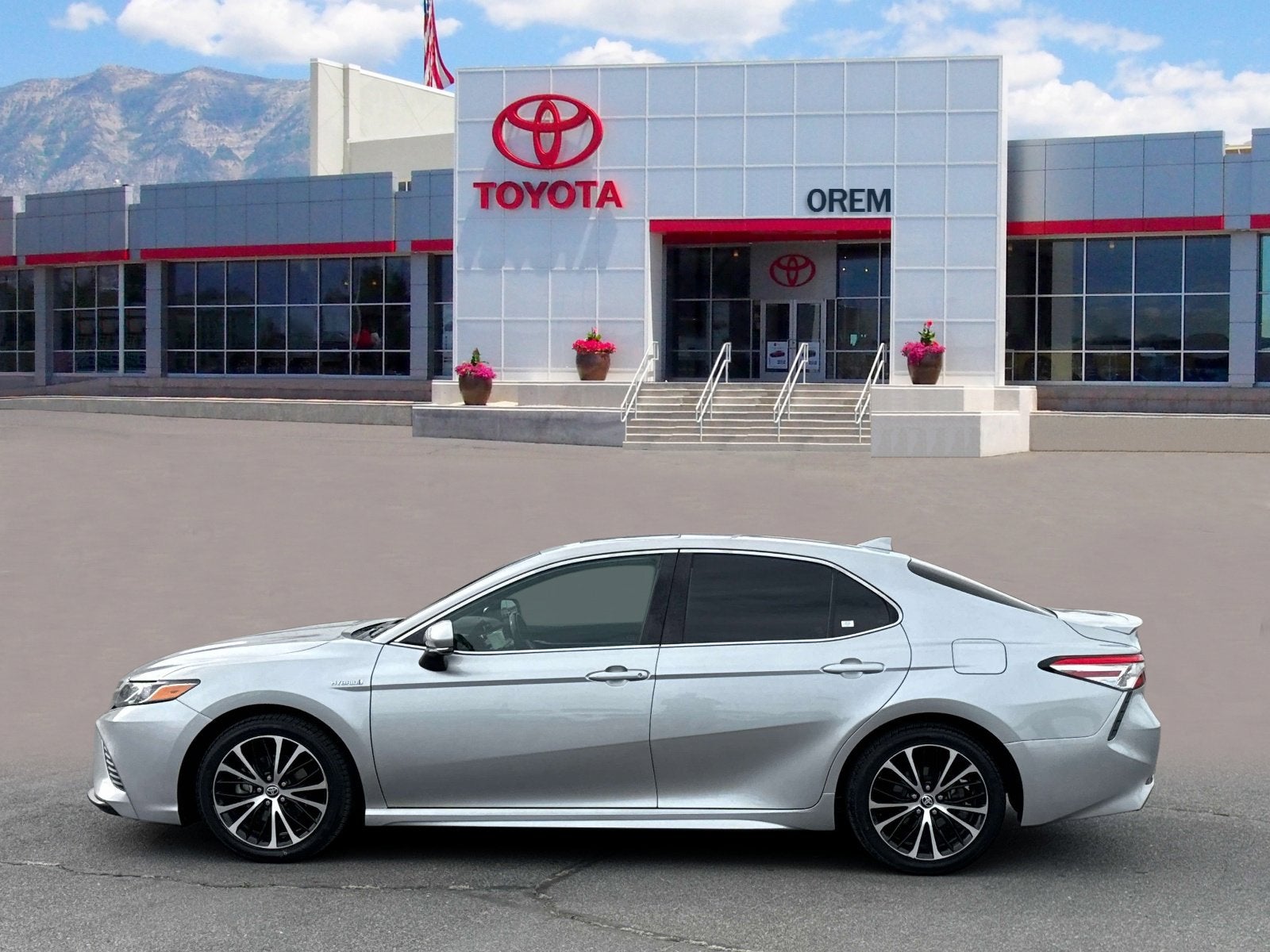 2020 Toyota Camry Hybrid Hybrid SE