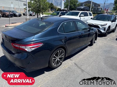 2020 Toyota Camry Hybrid Hybrid SE