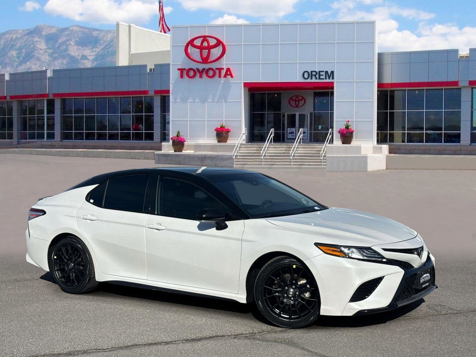 2020 Toyota CAMRY XSE