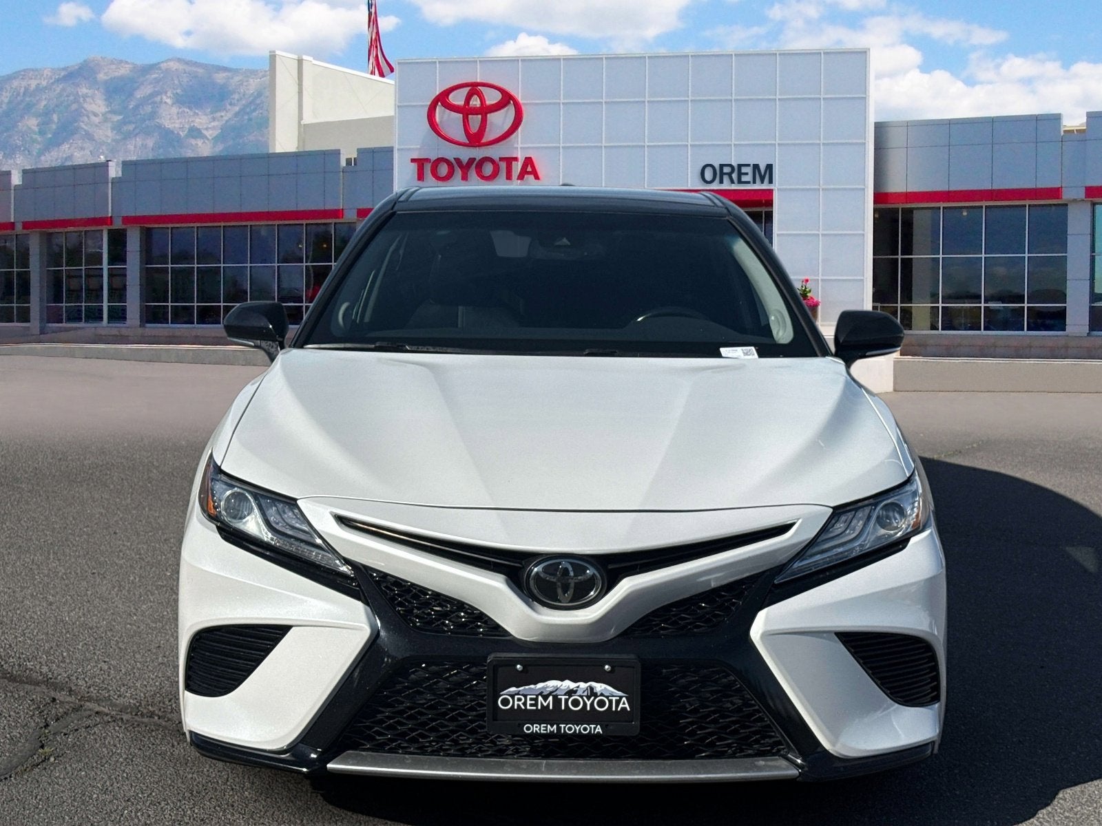 2020 Toyota CAMRY XSE