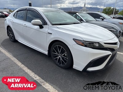 2021 Toyota CAMRY Hybrid SE