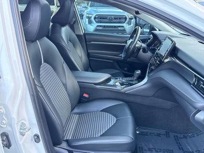 2021 Toyota CAMRY Hybrid SE