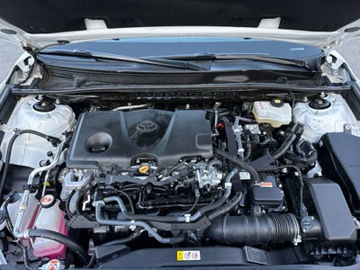 2021 Toyota CAMRY Hybrid SE
