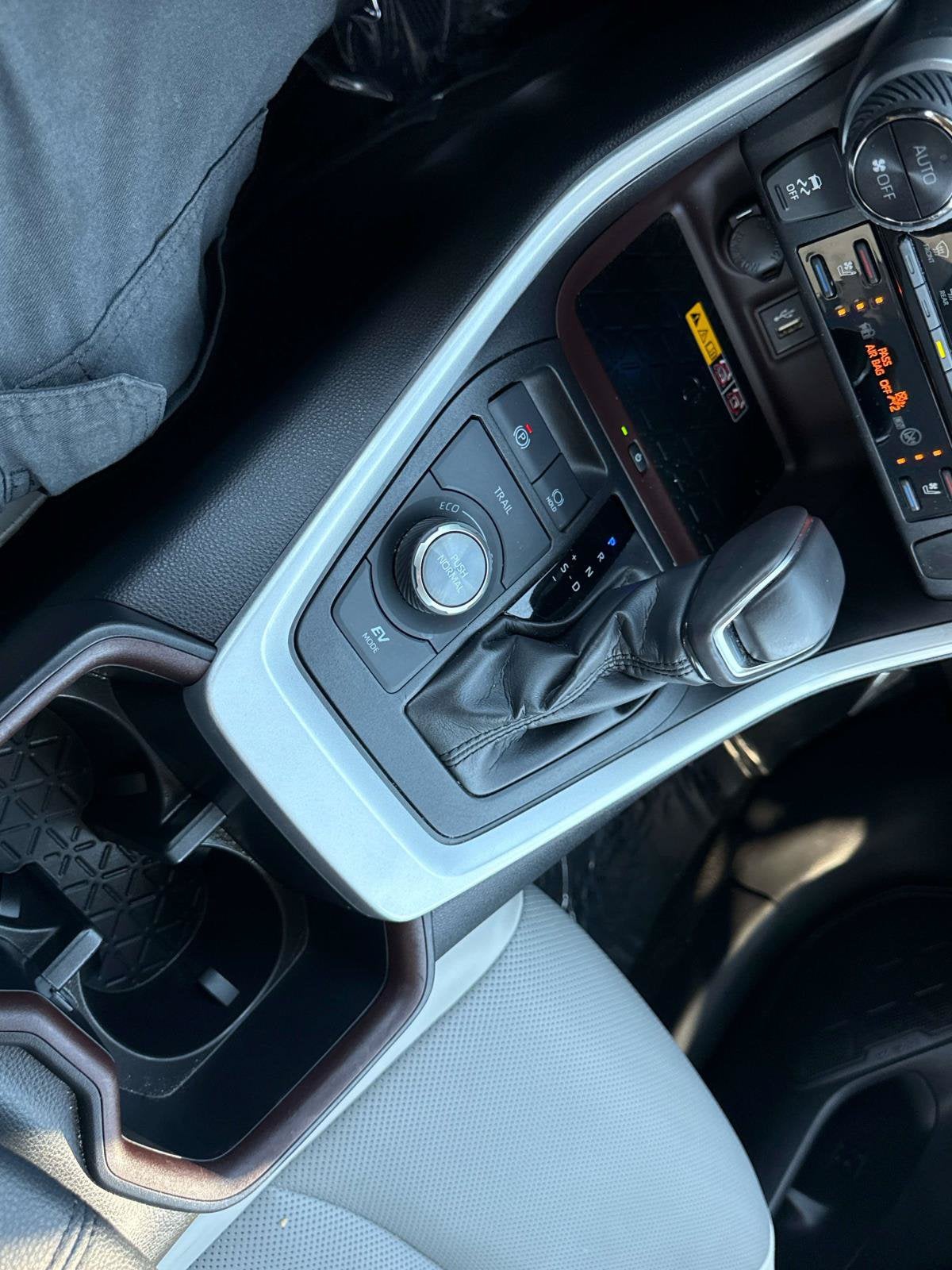 2024 Toyota RAV4 Hybrid Hybrid Limited