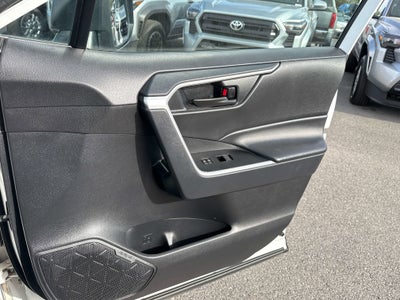 2025 Toyota RAV4 HYBRID Hybrid LE