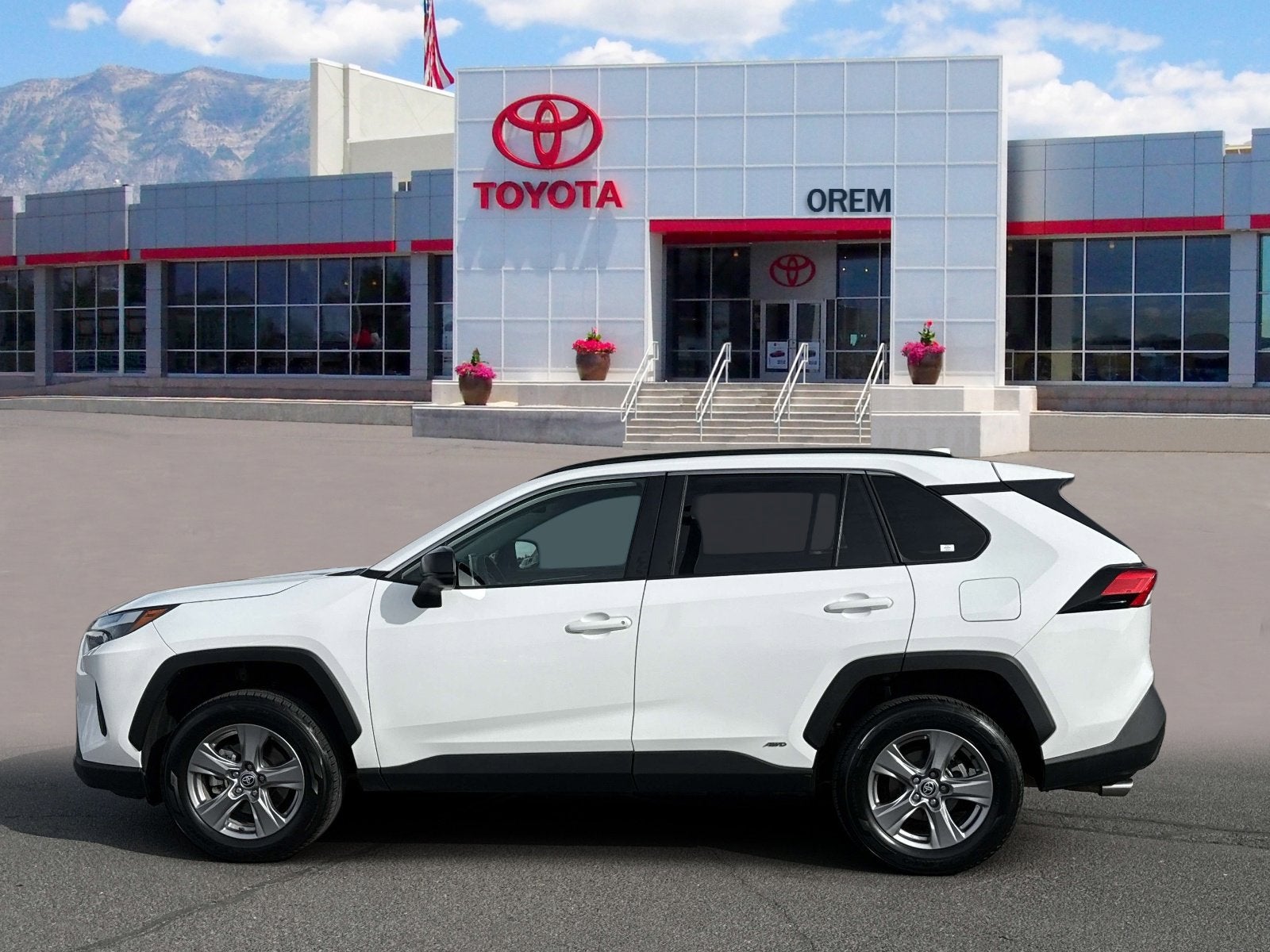 2025 Toyota RAV4 HYBRID Hybrid LE