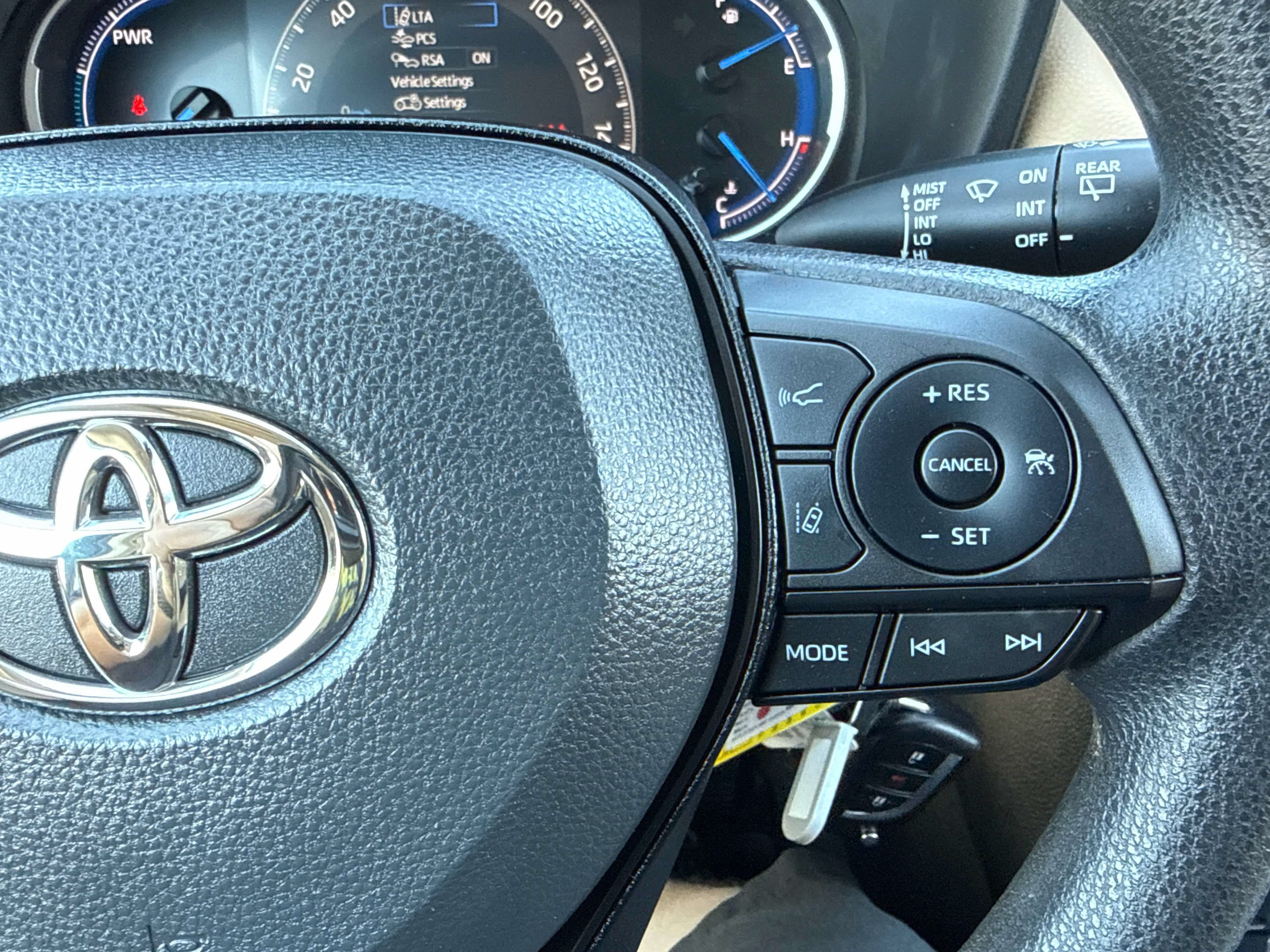 2024 Toyota RAV4 Hybrid Hybrid LE