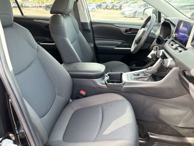 2024 Toyota RAV4 HYBRID Hybrid LE