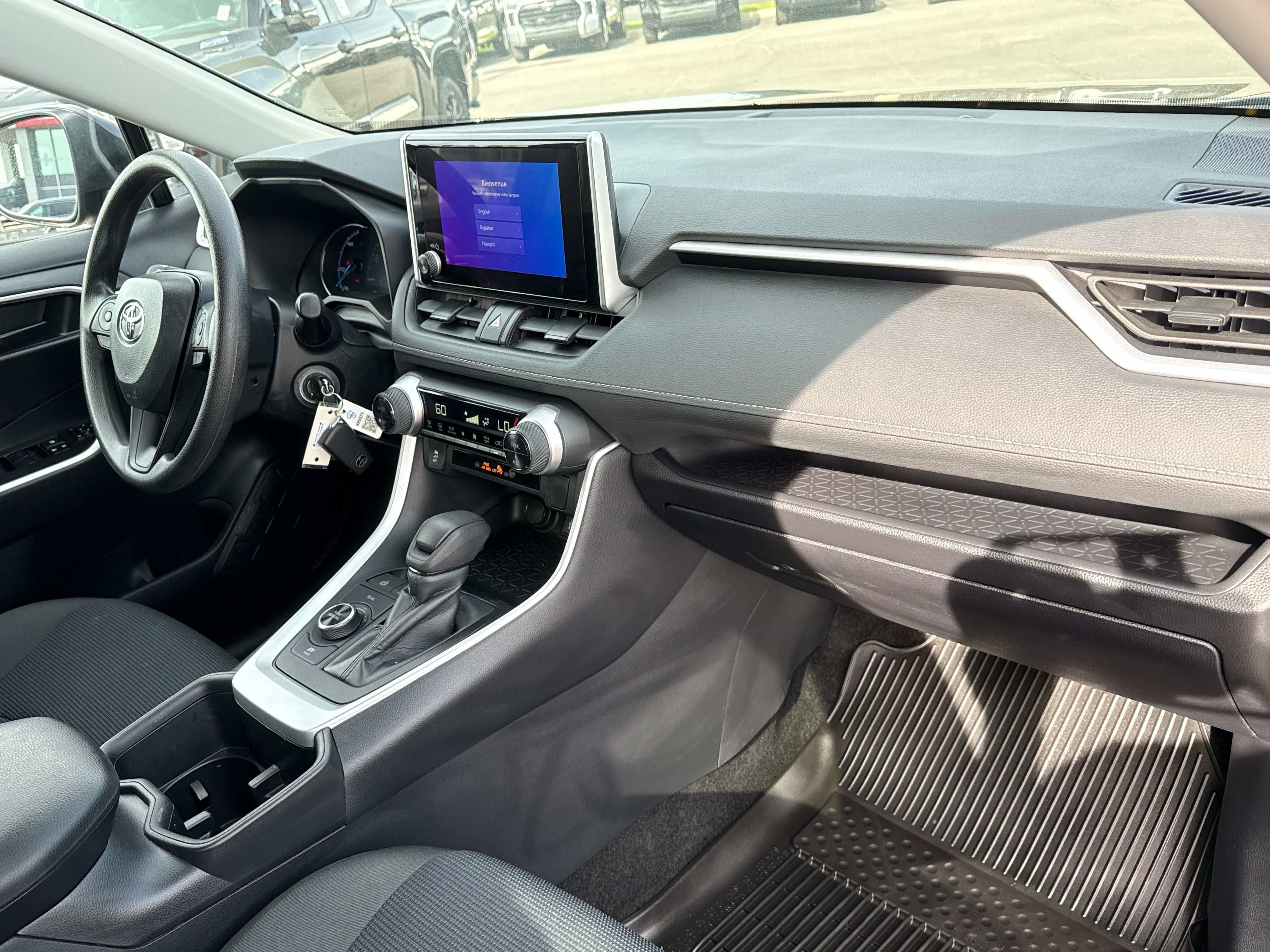 2024 Toyota RAV4 HYBRID Hybrid LE