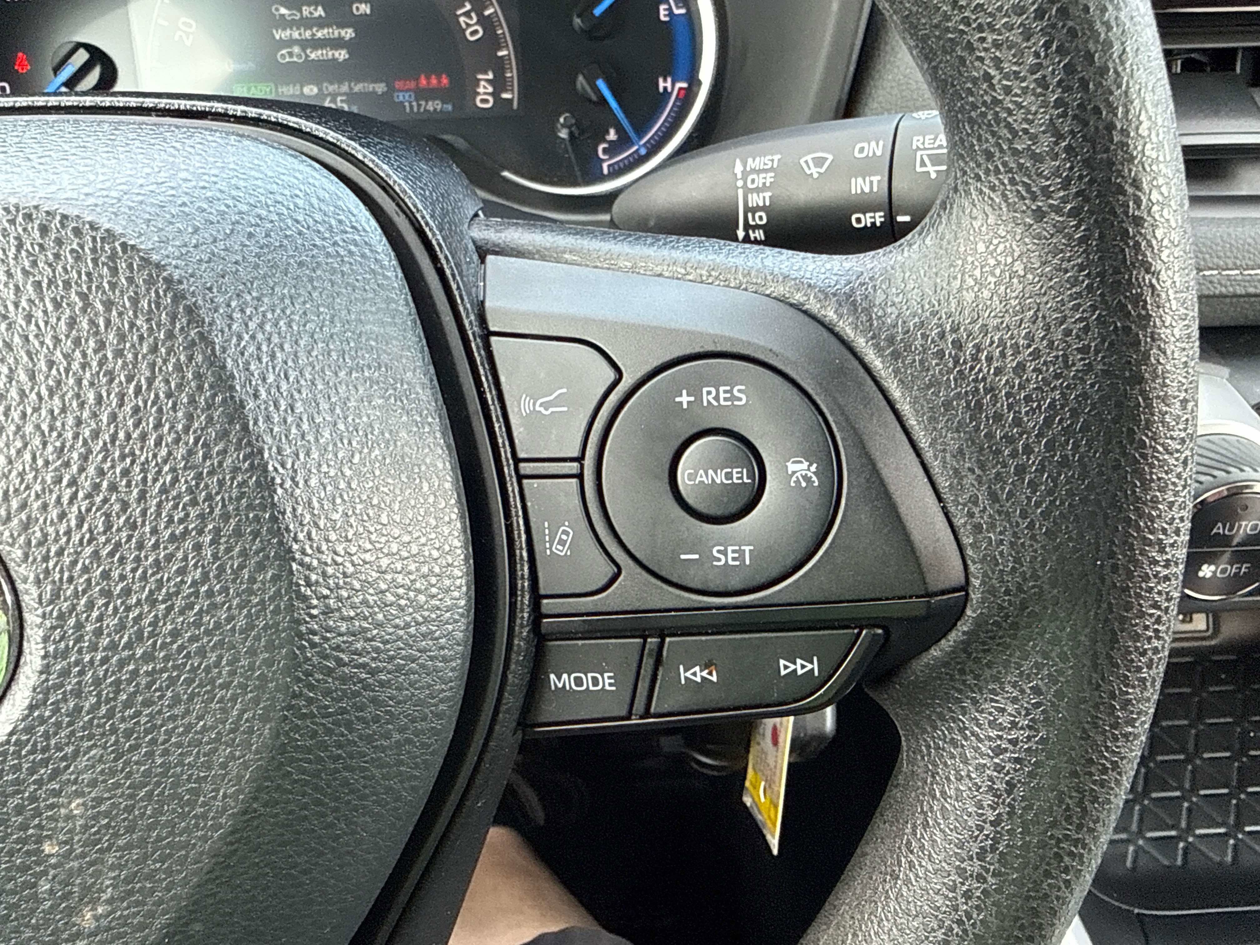 2024 Toyota RAV4 HYBRID Hybrid LE