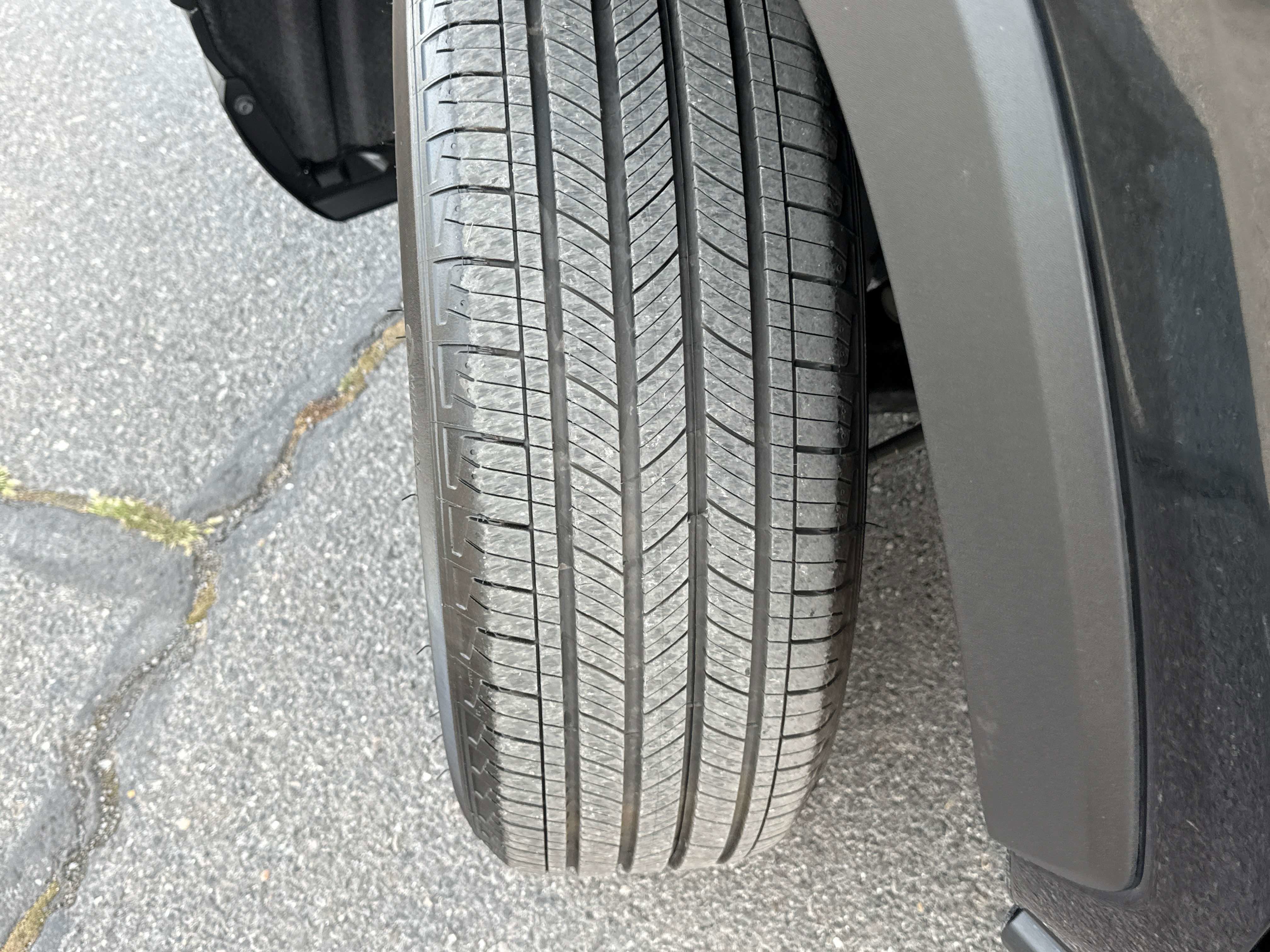 2024 Toyota RAV4 HYBRID Hybrid LE