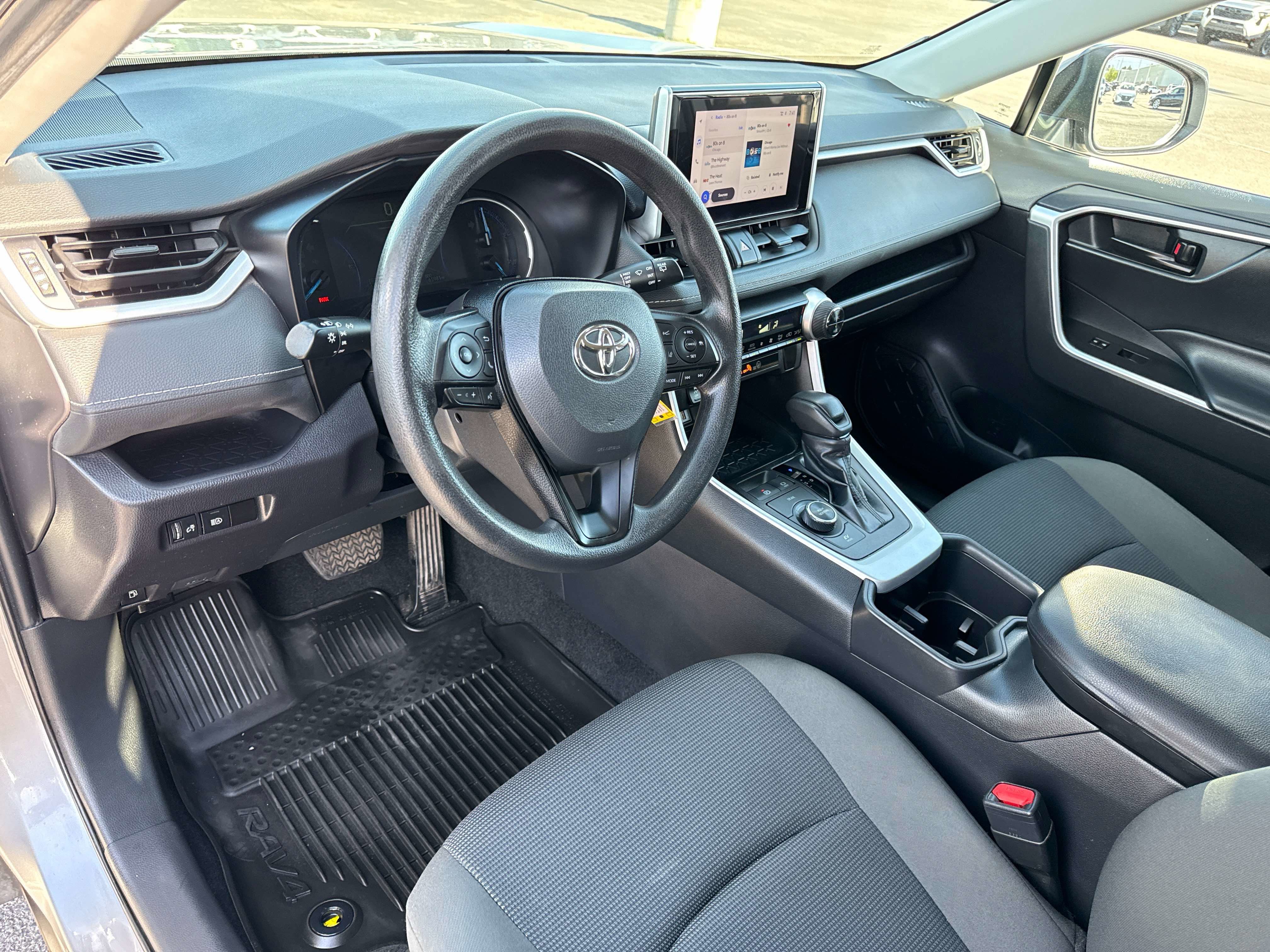 2024 Toyota RAV4 Hybrid Hybrid LE