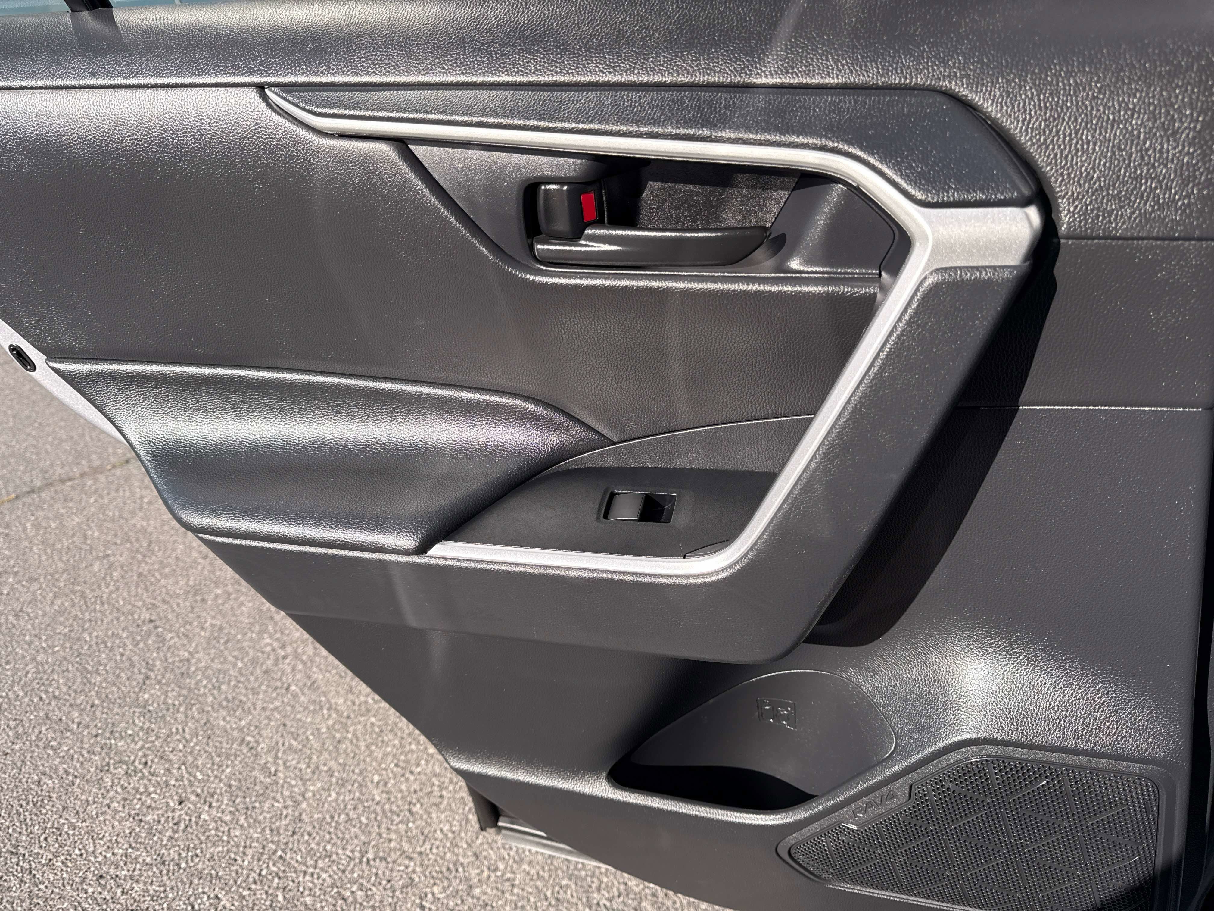 2024 Toyota RAV4 Hybrid Hybrid LE