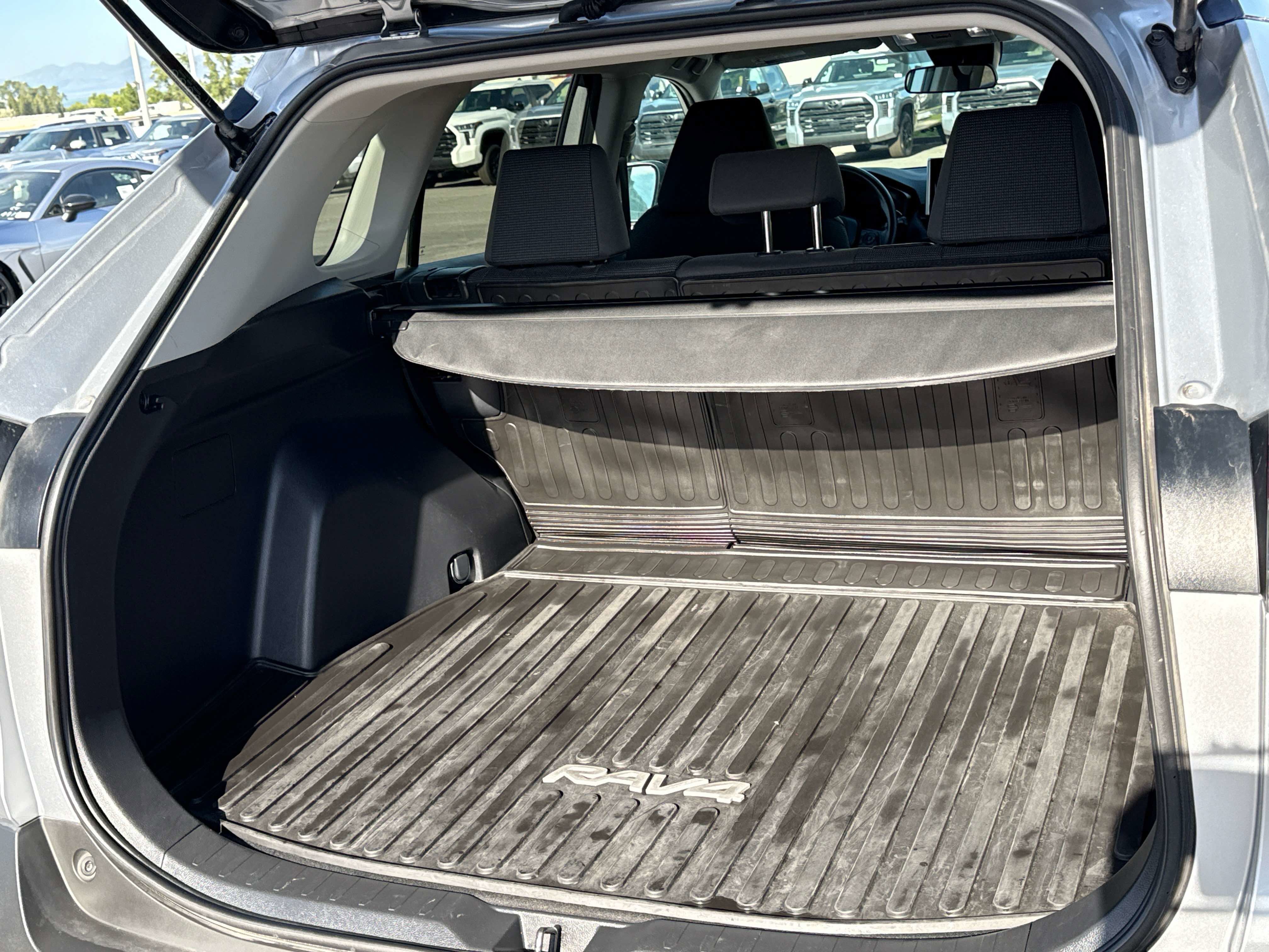 2024 Toyota RAV4 Hybrid Hybrid LE