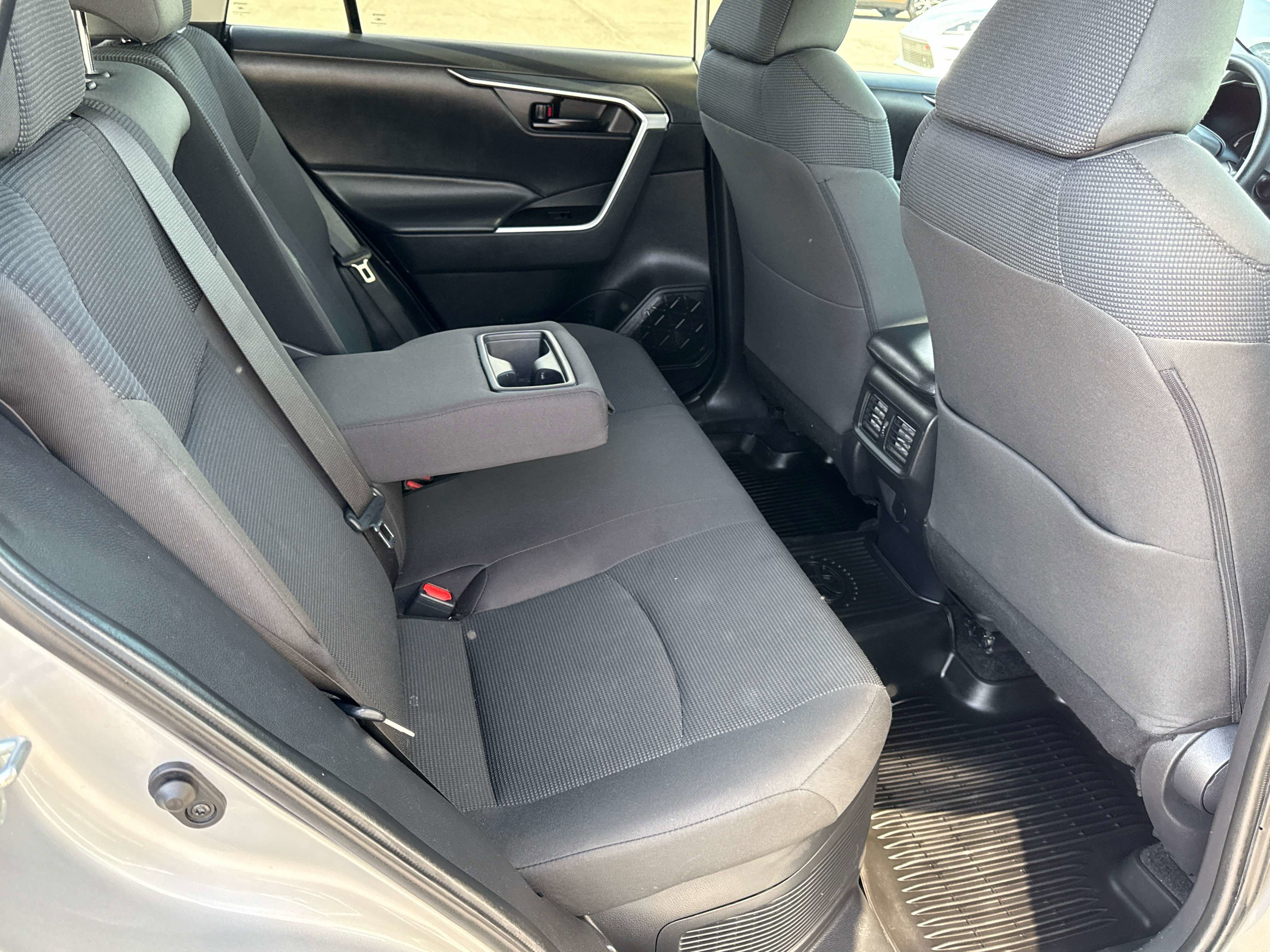 2024 Toyota RAV4 Hybrid Hybrid LE