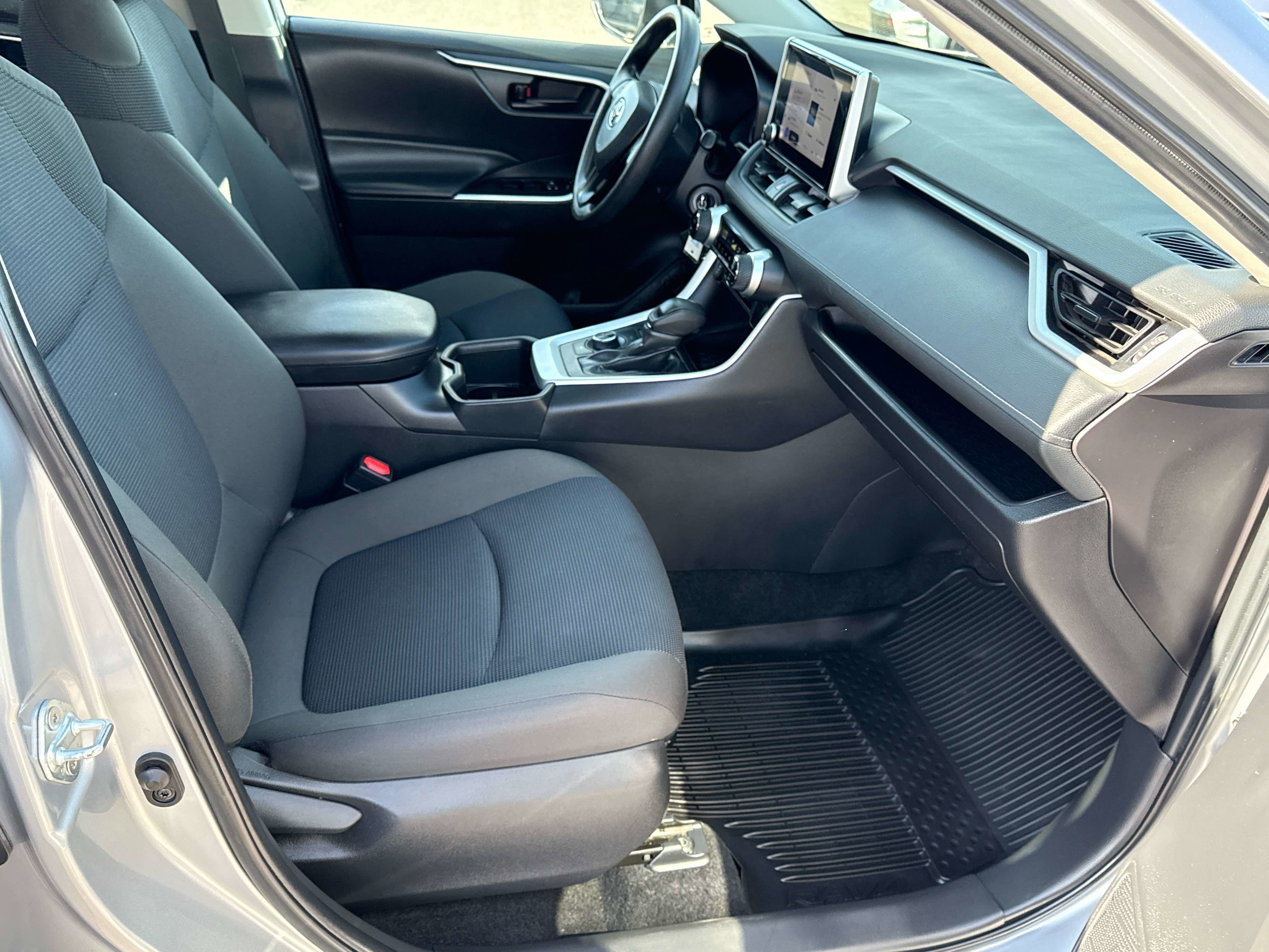 2024 Toyota RAV4 Hybrid Hybrid LE