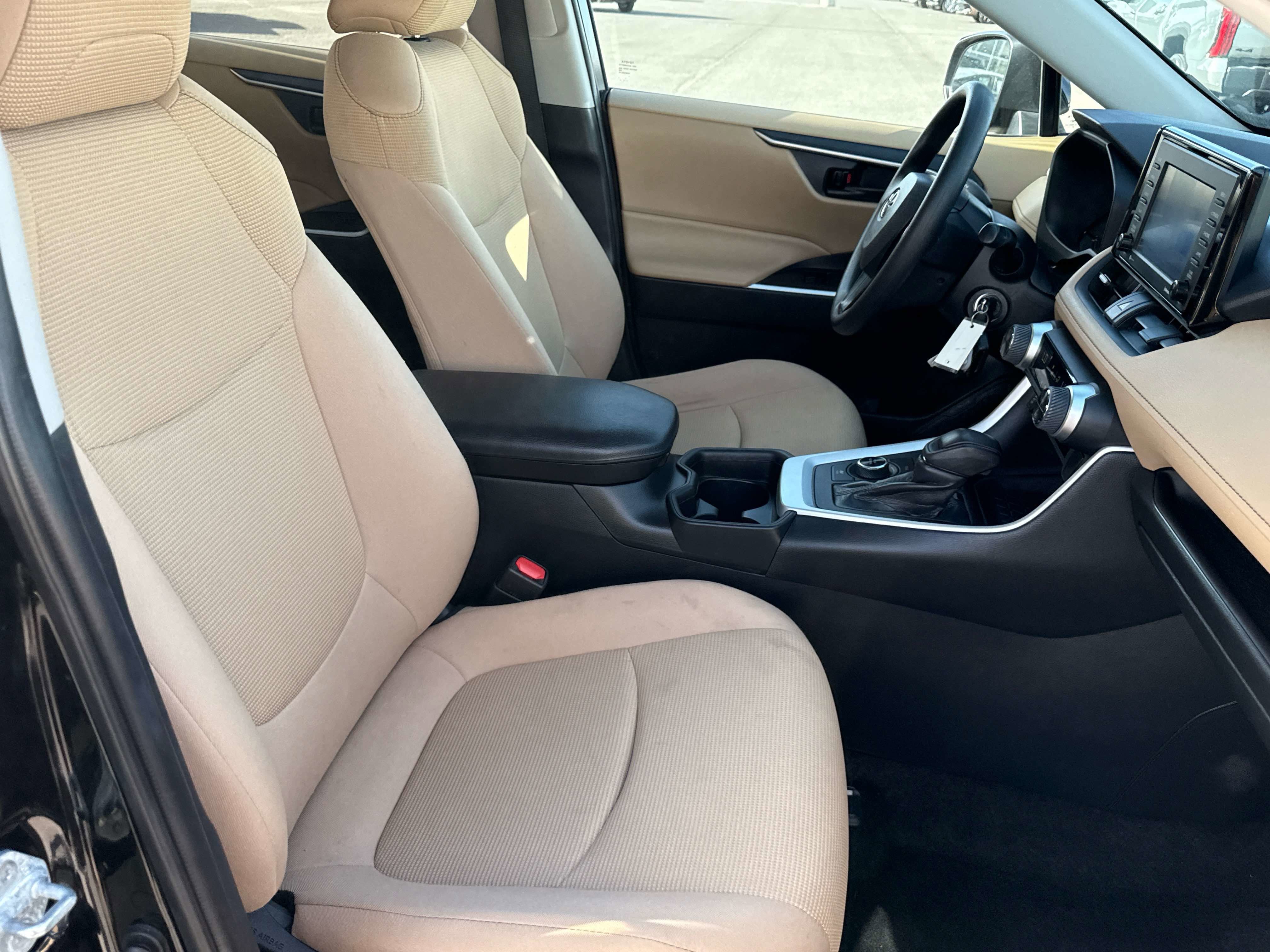 2021 Toyota RAV4 Hybrid Hybrid LE