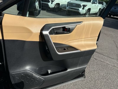 2021 Toyota RAV4 Hybrid Hybrid LE