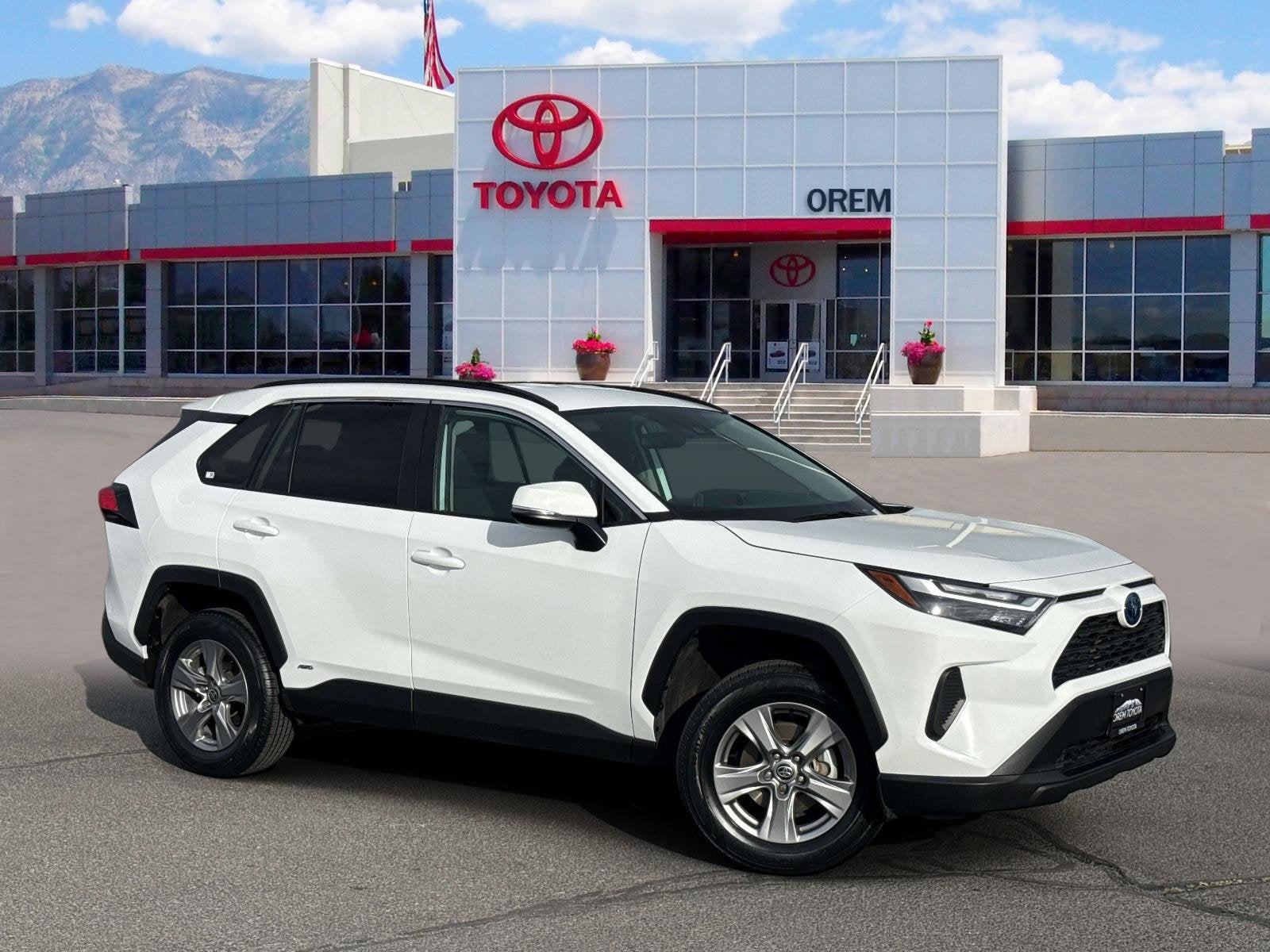 2024 Toyota RAV4 HYBRID Hybrid LE