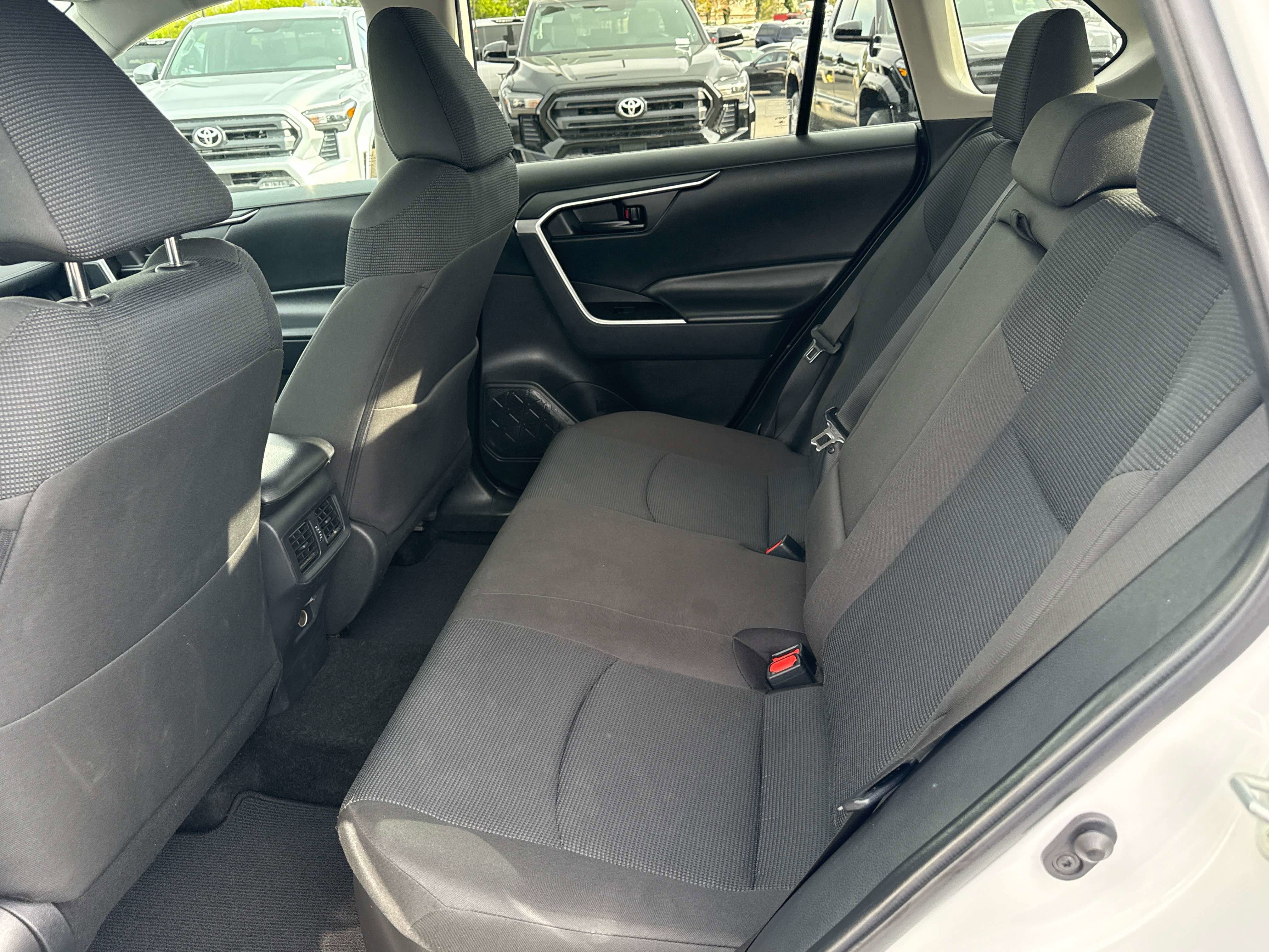 2024 Toyota RAV4 HYBRID Hybrid LE