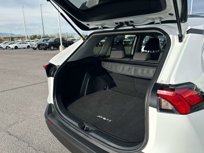 2024 Toyota RAV4 HYBRID Hybrid LE