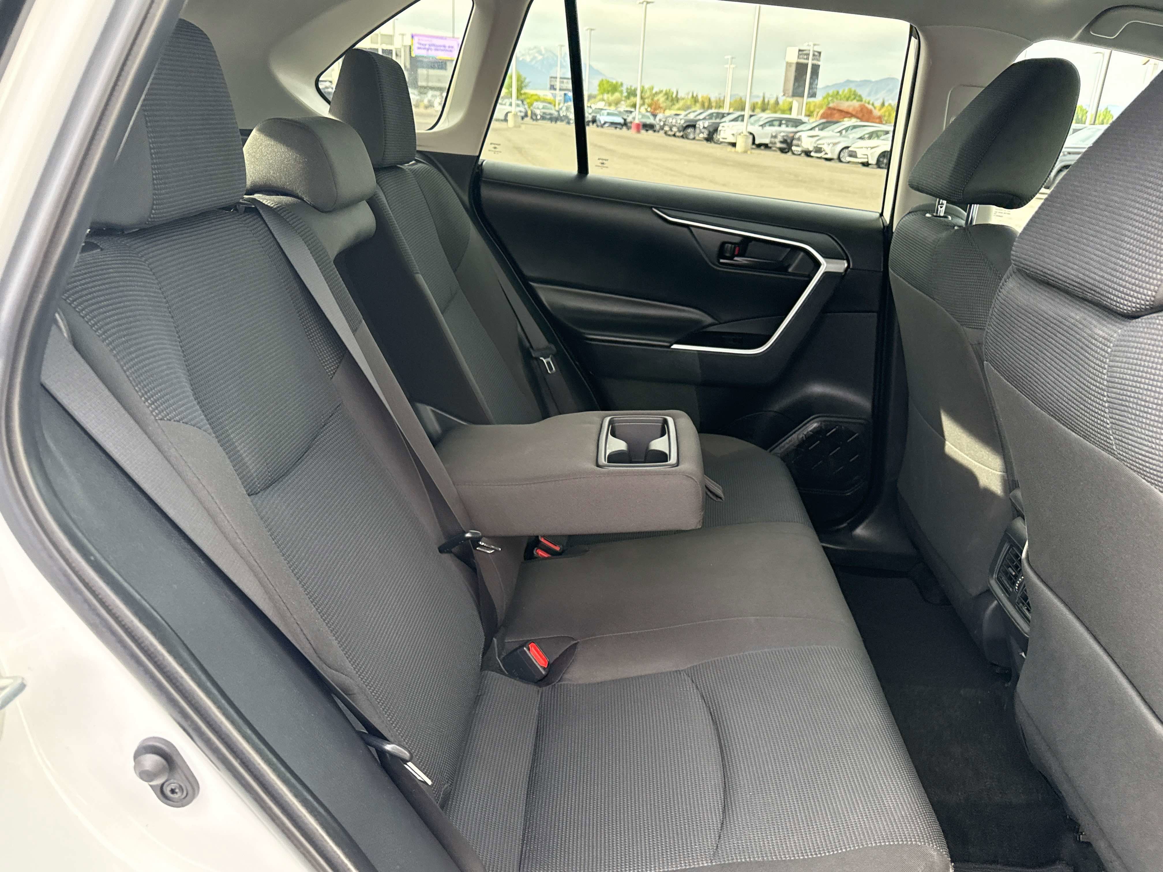 2024 Toyota RAV4 HYBRID Hybrid LE