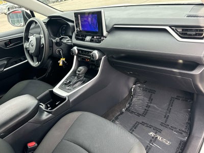 2024 Toyota RAV4 HYBRID Hybrid LE