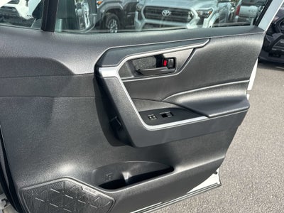 2024 Toyota RAV4 HYBRID Hybrid LE