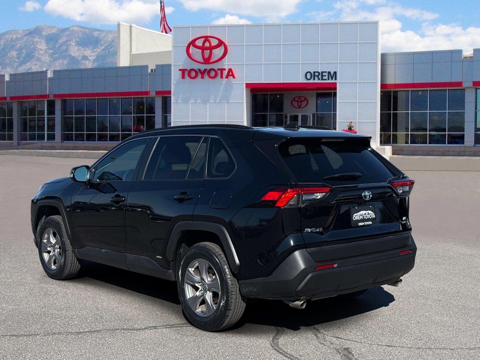 2025 Toyota RAV4 HYBRID Hybrid LE