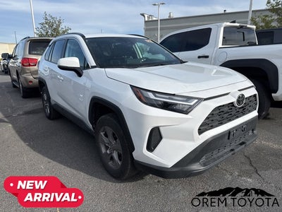 2025 Toyota RAV4 HYBRID Hybrid LE