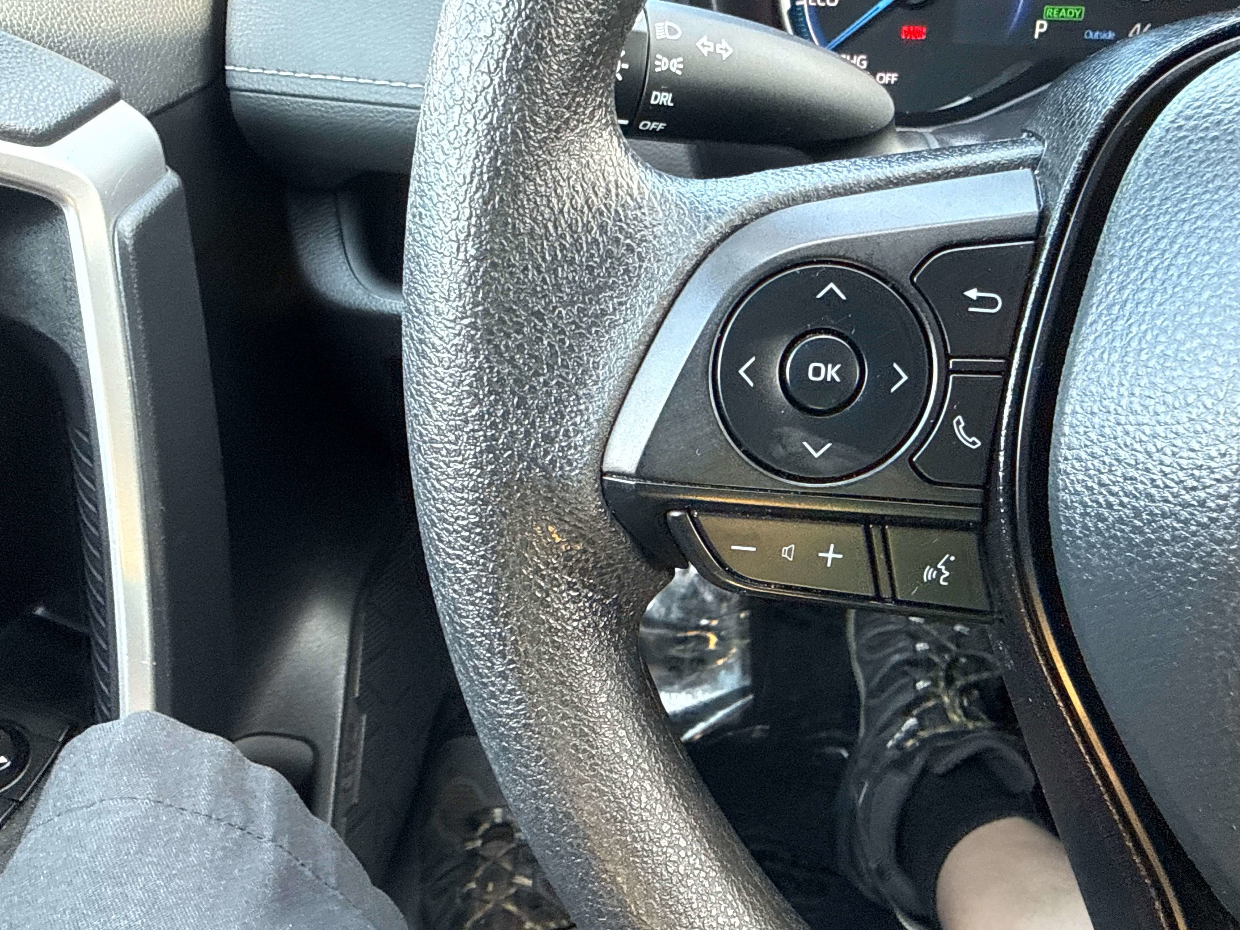 2025 Toyota RAV4 HYBRID Hybrid LE