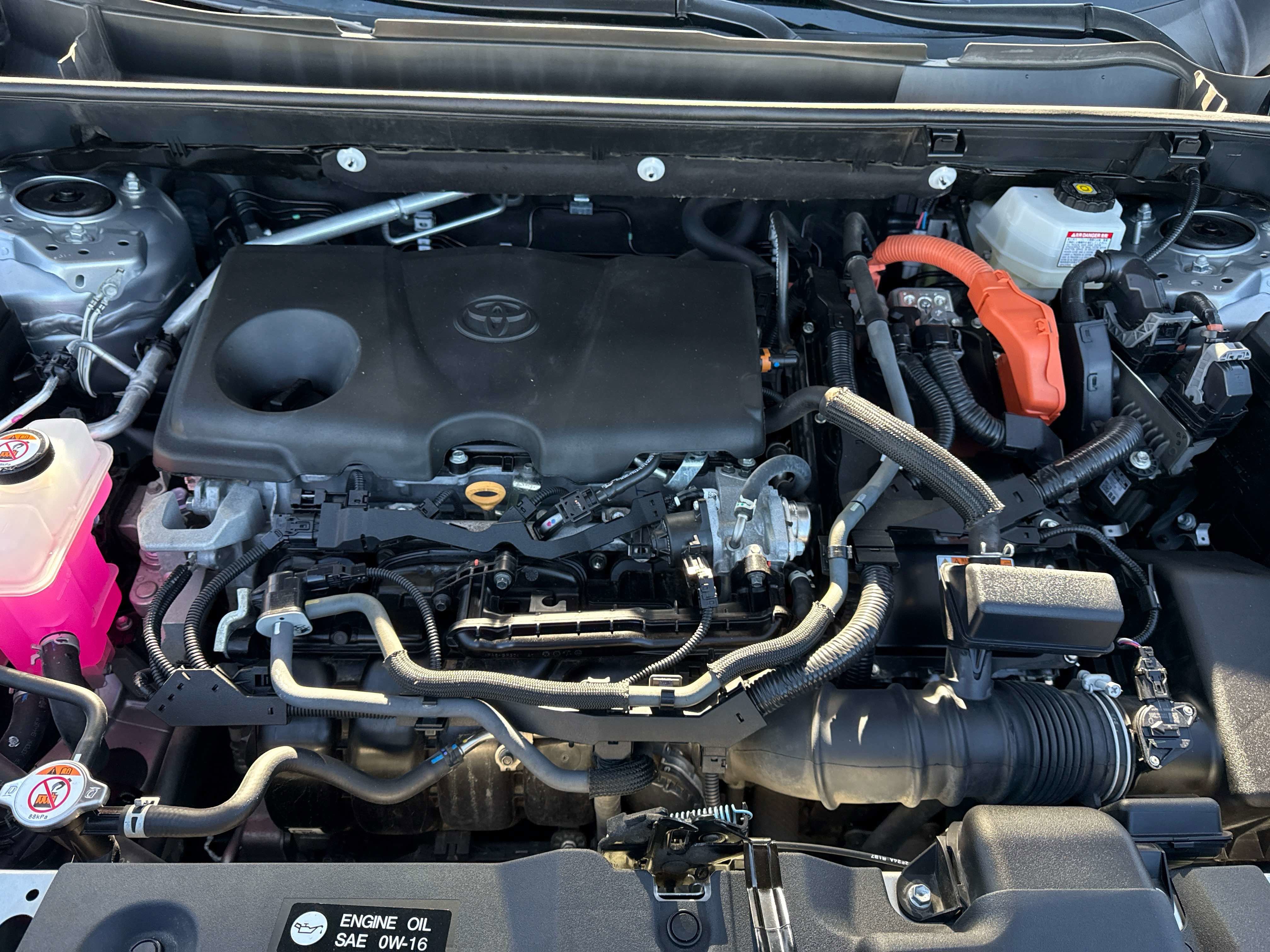2022 Toyota RAV4 HYBRID Hybrid LE