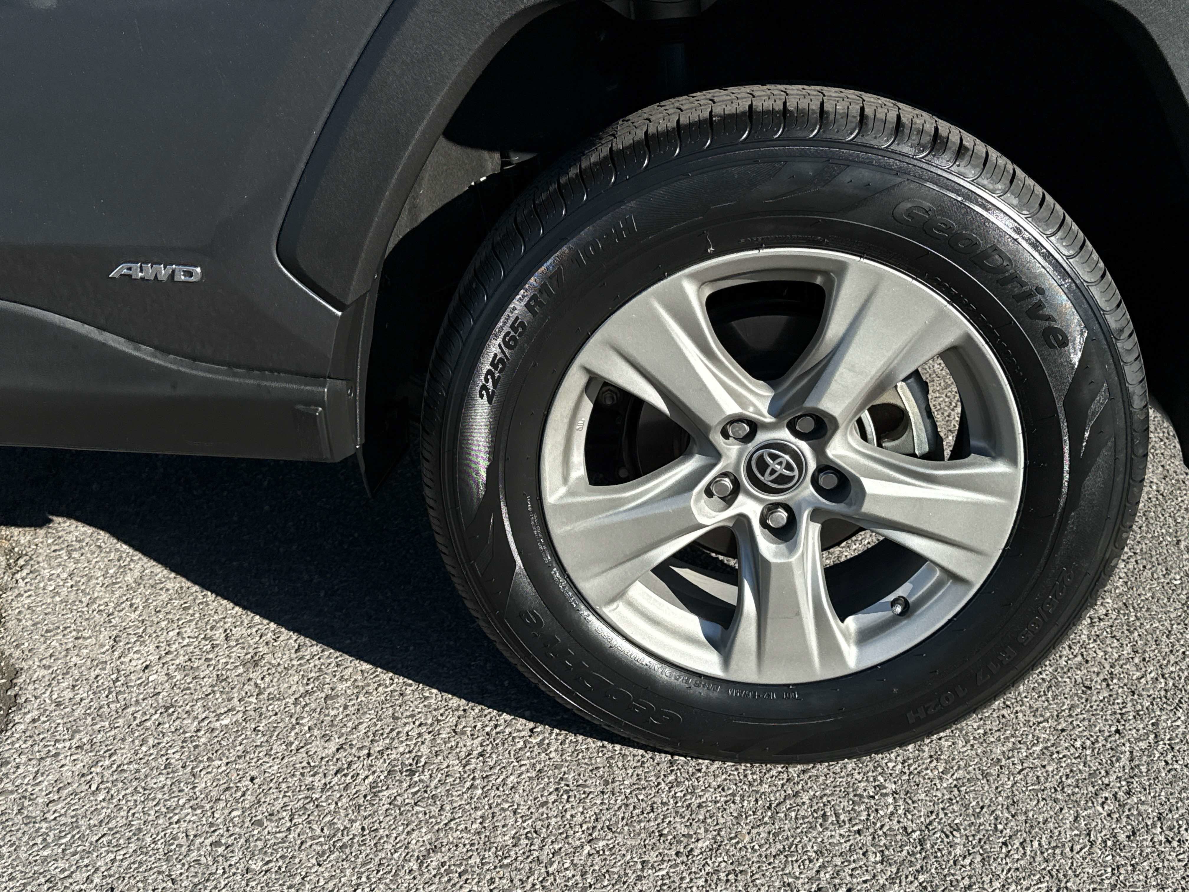 2025 Toyota RAV4 Hybrid Hybrid LE