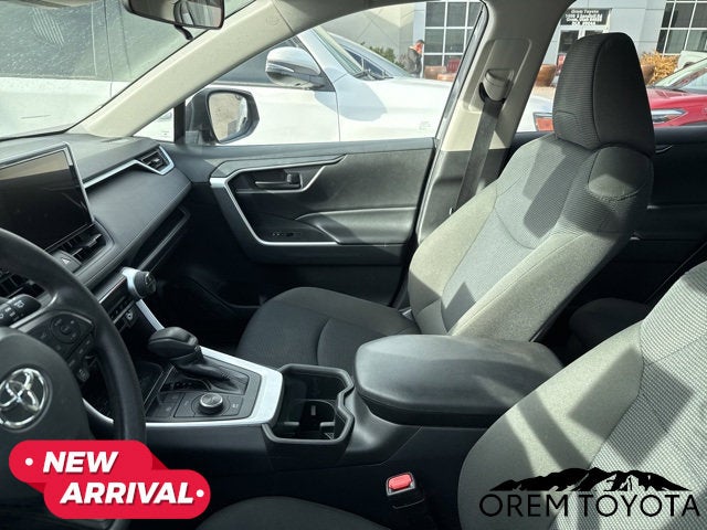 2025 Toyota RAV4 HYBRID Hybrid LE