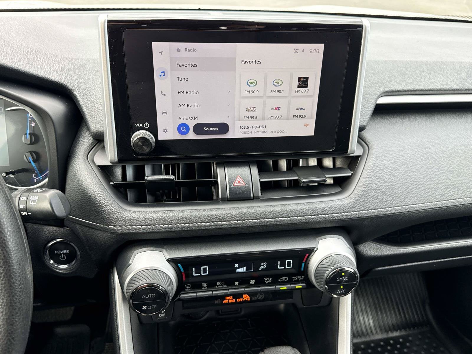 2025 Toyota RAV4 Hybrid Hybrid XLE