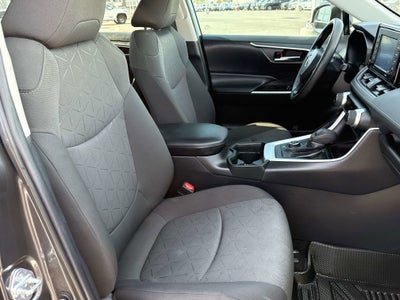 2021 Toyota RAV4 HYBRID Hybrid XLE