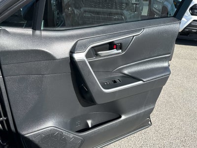 2021 Toyota RAV4 HYBRID Hybrid XLE