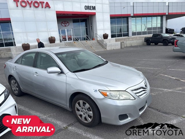 2011 Toyota CAMRY LE