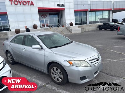 2011 Toyota CAMRY LE